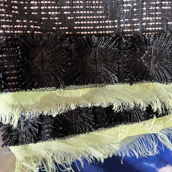 Elie Tahari Cocktail Sheath Dress Black & White with neon pops of color Sz. 12 - Picture 12 of 12